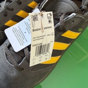 NIB Adidas Busenitz Vintage